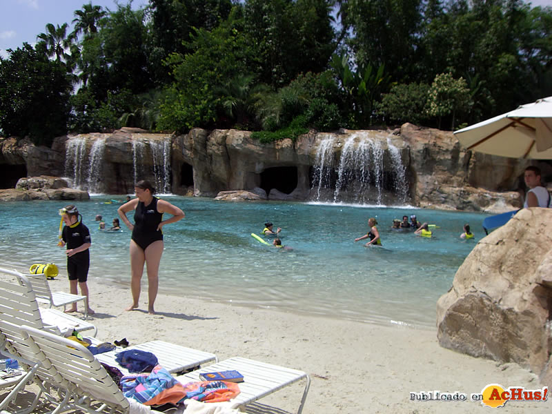 Resort Pool 01