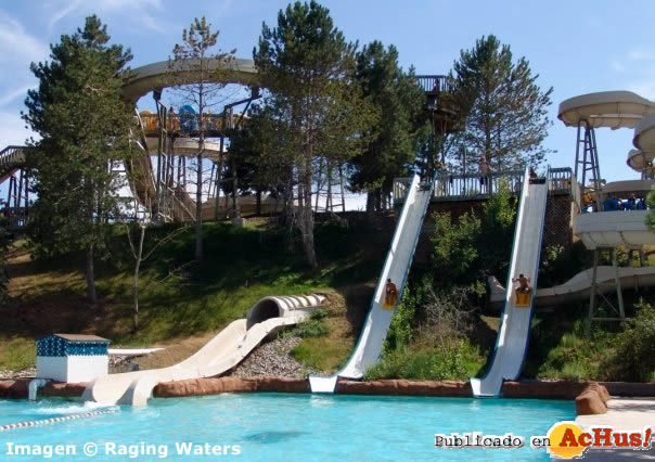 Raging Waters 08