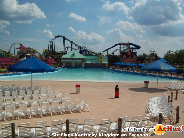 Six Flags Kentucky Kingdom 01