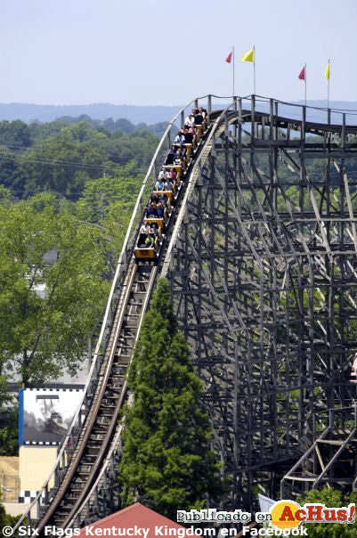 Six Flags Kentucky Kingdom 07