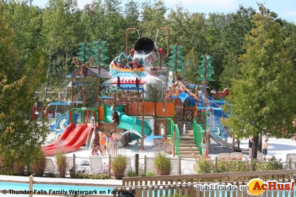 Thunder Falls Family Waterpark 05