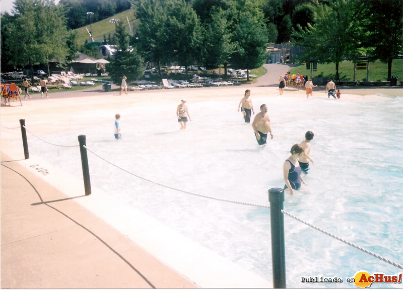 Parc aquatique Mont Saint Sauveur 01