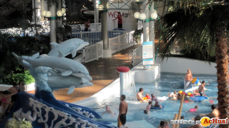 World Waterpark 16