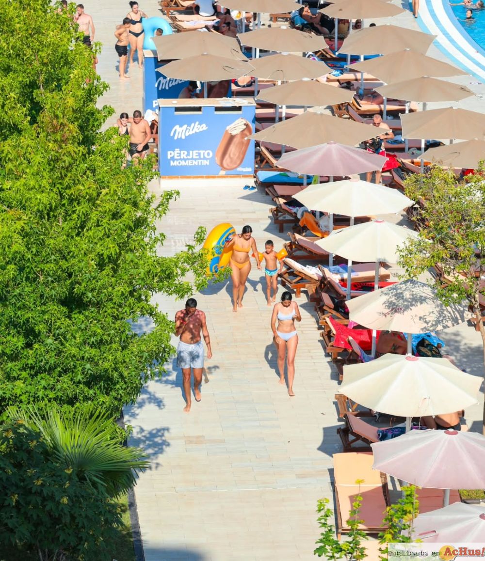 Aquapark Albania Blue Magic Water 02