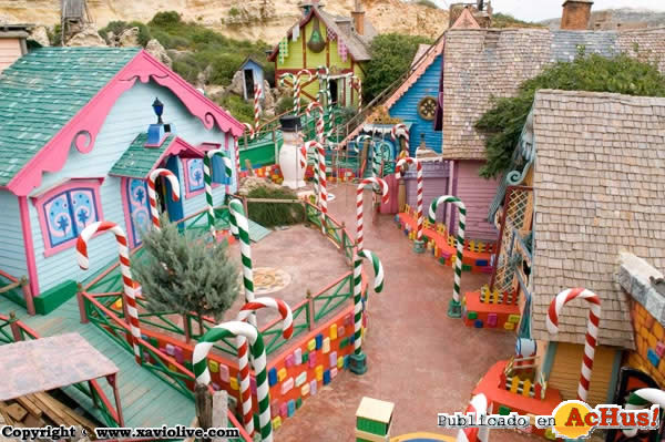 Popeye Village 05
