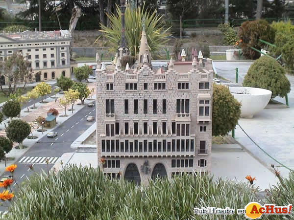 Catalunya Miniatura 03
