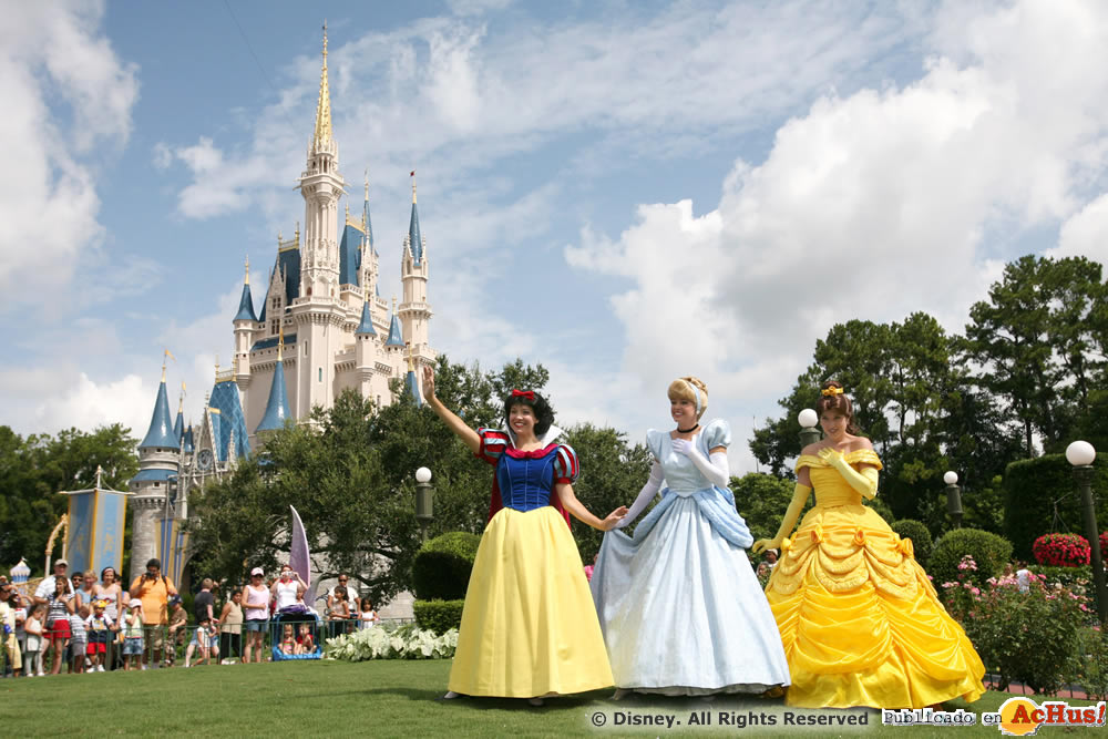Imagen de Magic Kingdom (Orlando)  Disney Princesses Snow