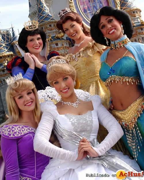 /public/fotos/Cinderellabration02-11012006_small.jpg