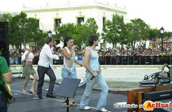 /public/fotos/Formula-Abierta-Operacion-Triunfo-2.jpg