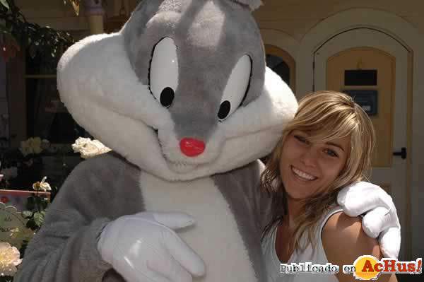 /public/fotos/edurne_bugs_bunny-01082006_small.jpg