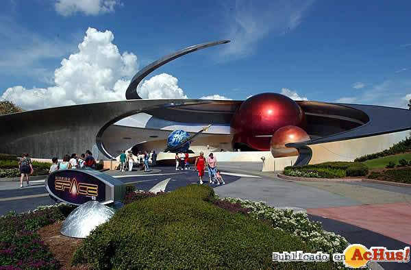 /public/fotos/mission_space-06052006_small.jpg