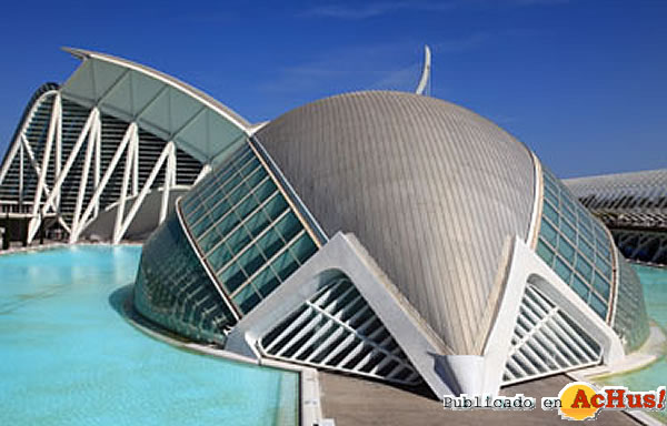 /public/fotos2/Ciudad-de-las-Artes-y-las-Ciencias-15012010.jpg