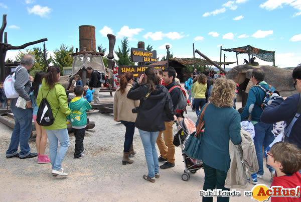 /public/fotos2/Dinopolis-Puente-1-mayo-2015.jpg