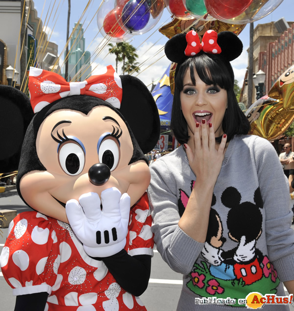 /public/fotos2/Katy-Perry-01-29042009.jpg