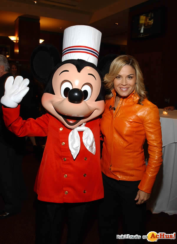 /public/fotos2/Kouzzina-by-Cat-Cora.jpg