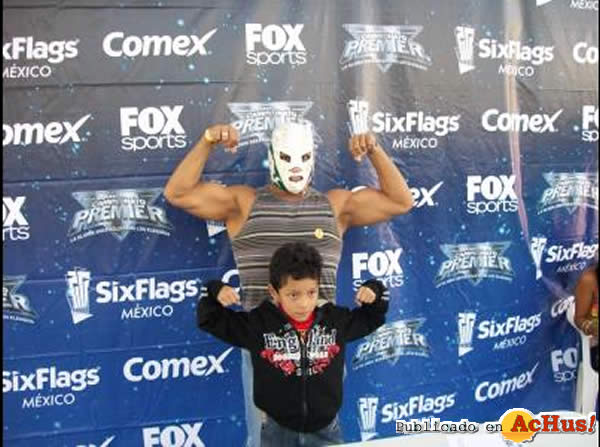 /public/fotos2/Luchadores-de-AAA-20112009.jpg