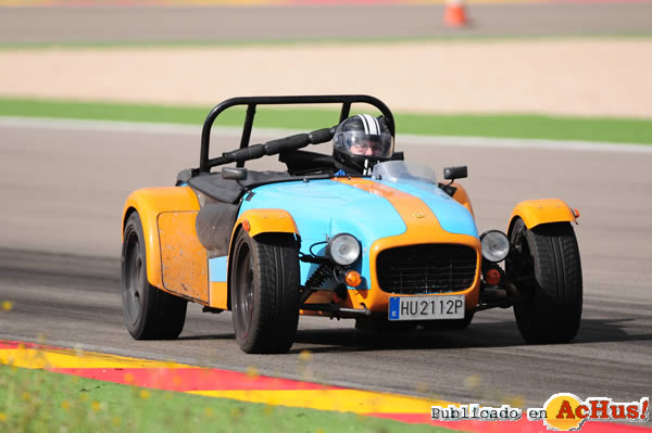 /public/fotos2/MotorLand-Classic-Festival-1-31052011.jpg