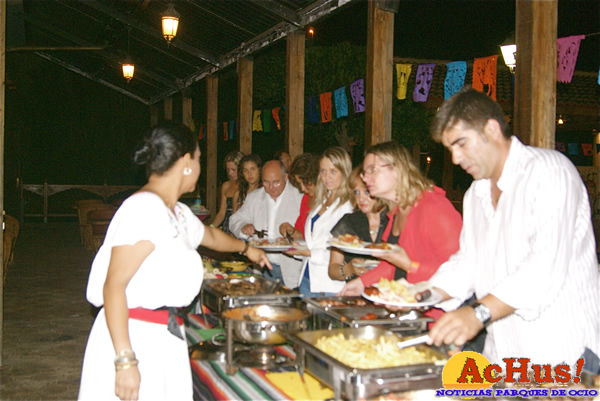 /public/fotos2/Nochemexicana1-27082010.jpg