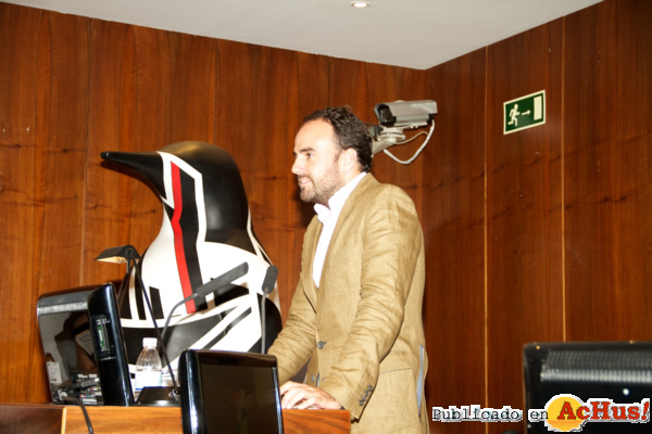 /public/fotos2/Responsable-Penguin-12092012.jpg