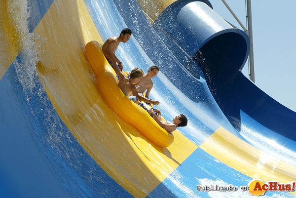 /public/fotos2/Wet-n-Wild-Splash-Town-19082014.jpg