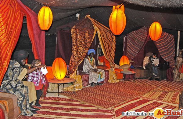 /public/fotos2/emisarios-Reyes-Magos-Jaima-Bioparc-2011.jpg