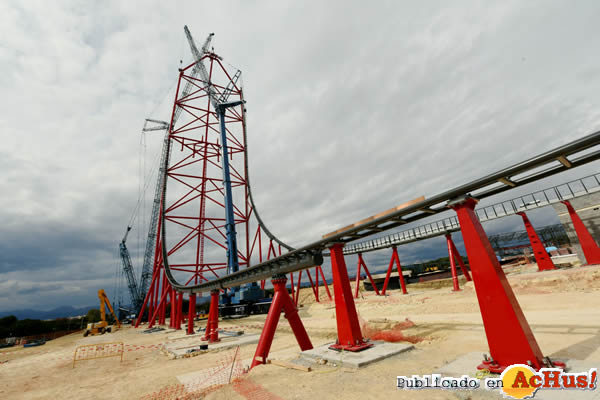 /public/fotos3/Ferrari-Land-26022016.jpg