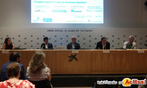 /public/fotos3/II-Jornada-Turismo-Familiar-07102016.jpg