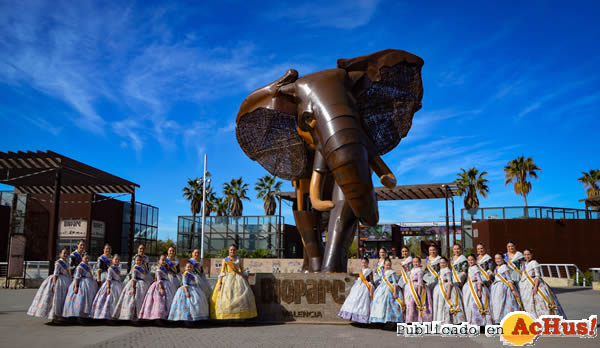 /public/fotos3/Las-Falleras-Mayores-de-Valencia-celebran-el-12-Aniversario-de-BIOPARC.jpg