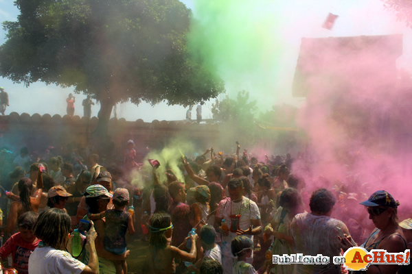 /public/fotos3/holi-20082017.jpg